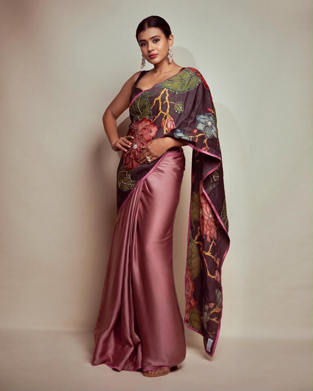 NIHARI : HALF HALF SATIN HANDWORK SAREE